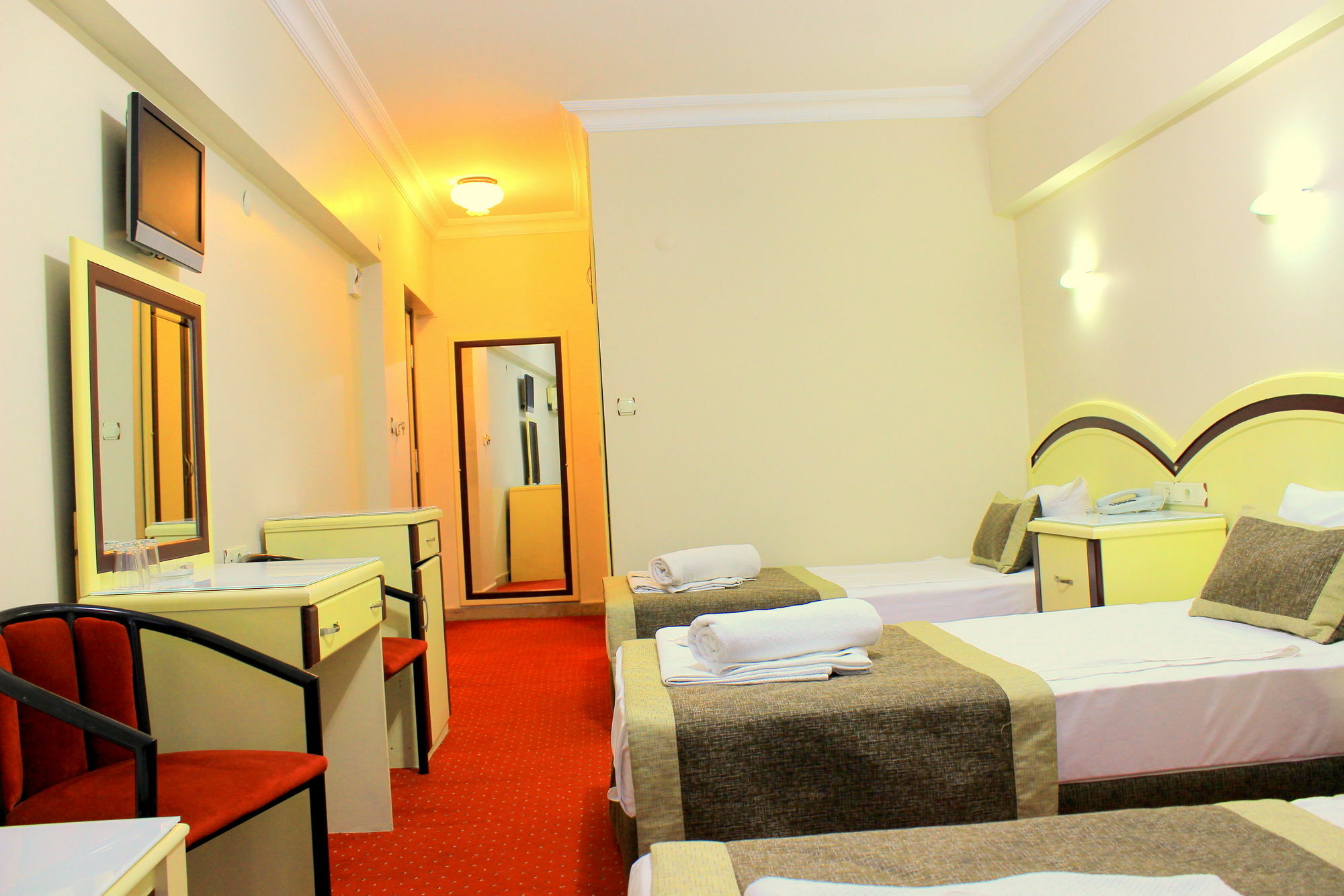 Dempa Hotel Istanbul Bagian luar foto